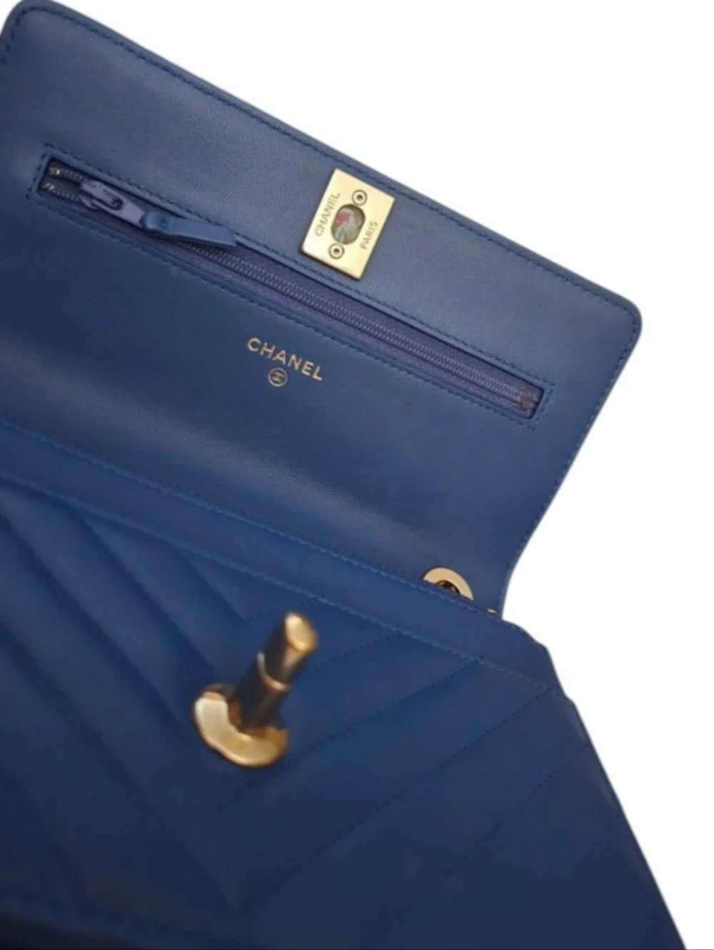 Like NEW!!! RARE! Chanel Blue Chevron Trendy CC WOC Flap Bag GHW W/Receipt & COA